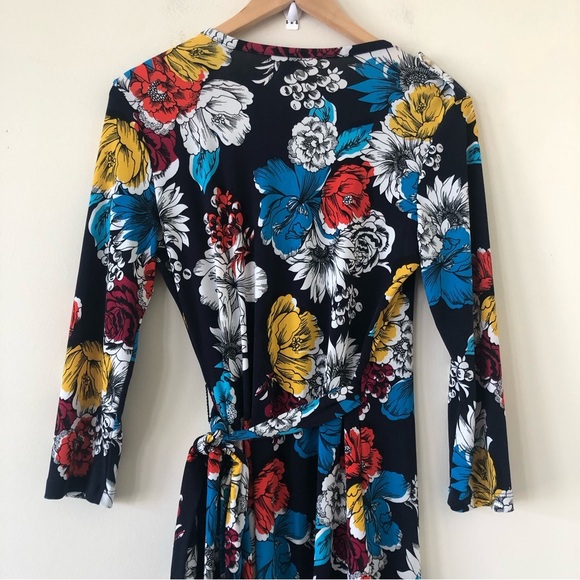 Banana Republic Long Sleeved Colorful Floral Print Wrap Style Dress Size Small - Picture 7 of 8